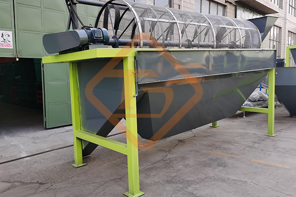 滾筒篩分機(jī)的基本構(gòu)造，有機(jī)肥滾筒篩分機(jī)的功能特性