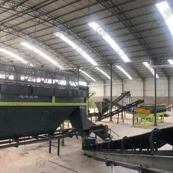 雞糞加工有機肥全套設(shè)備